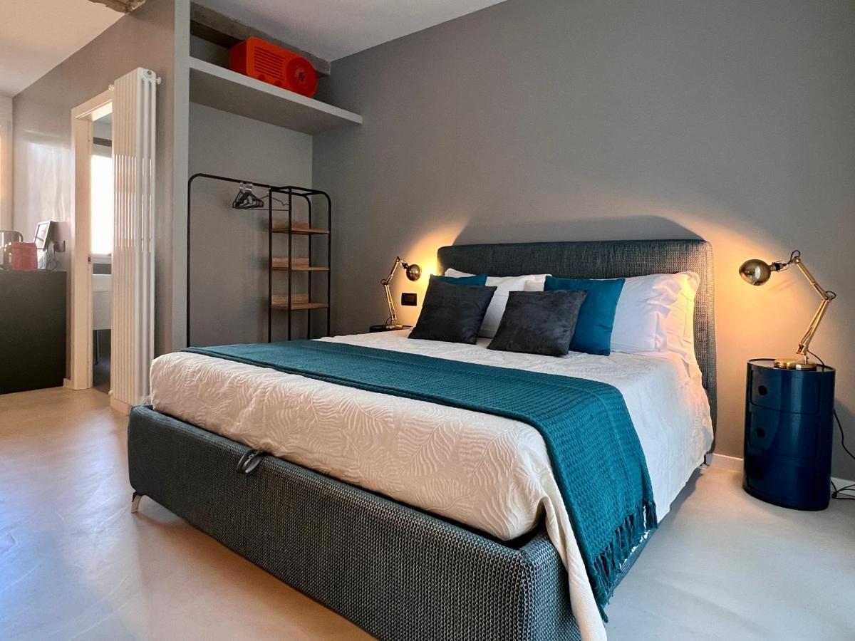 Apartment Romeasyoulike - Magenta Loft